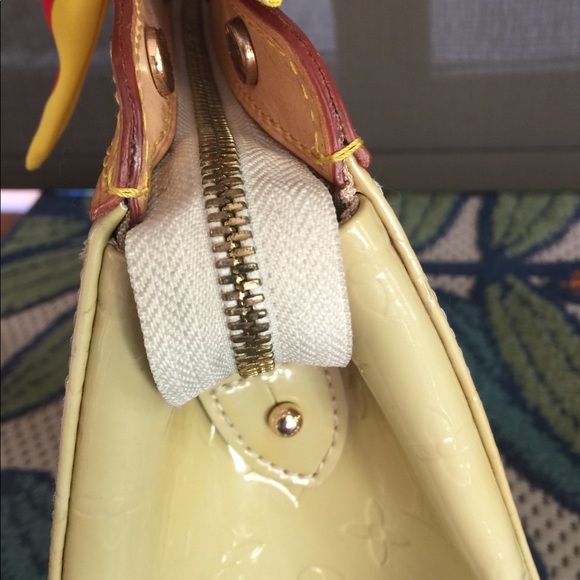 Authentic Louis Vuitton - Picture 11 of 12